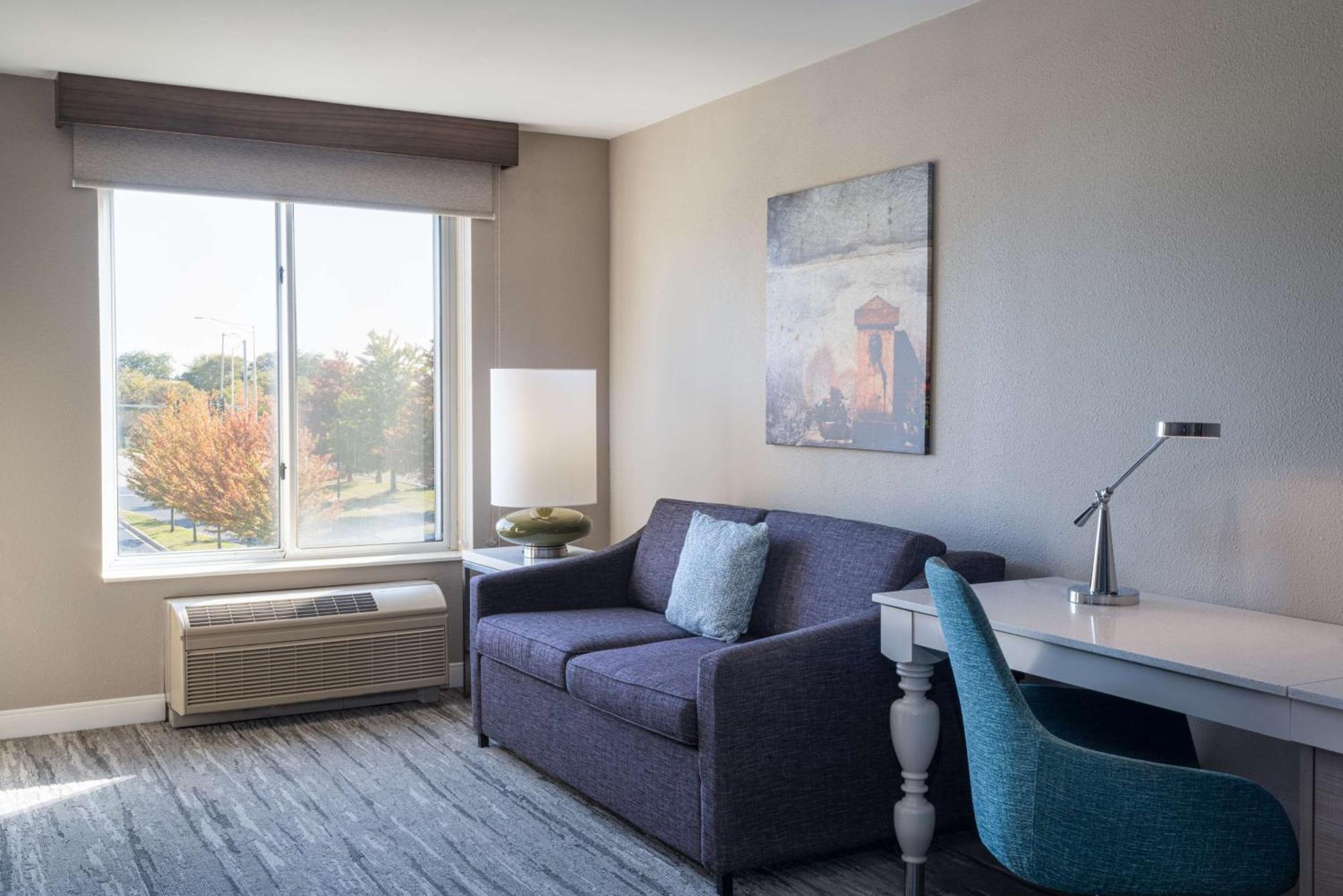Hilton Garden Inn Сент-Чарльз Экстерьер фото